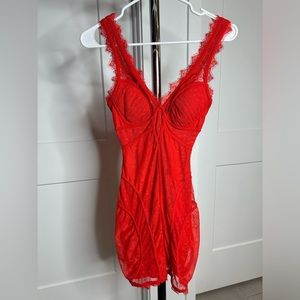bebe red lace Dress. Size  XXS  . Lace Overlay V Neck Corset Bustier top